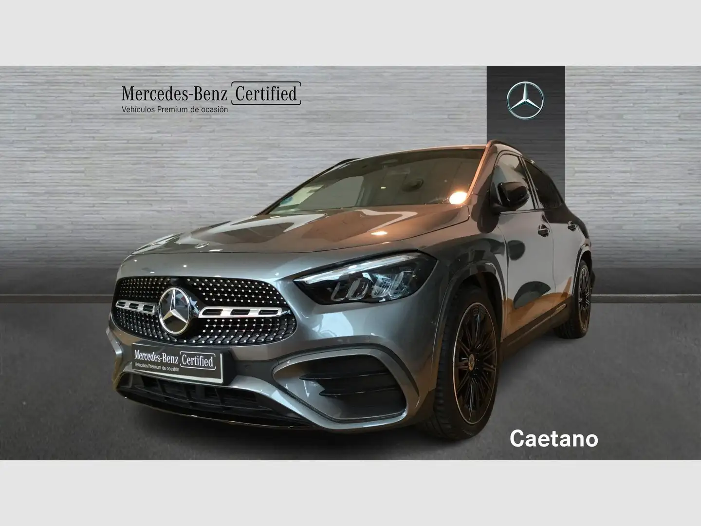 Mercedes-Benz GLA 200 Gris - 2
