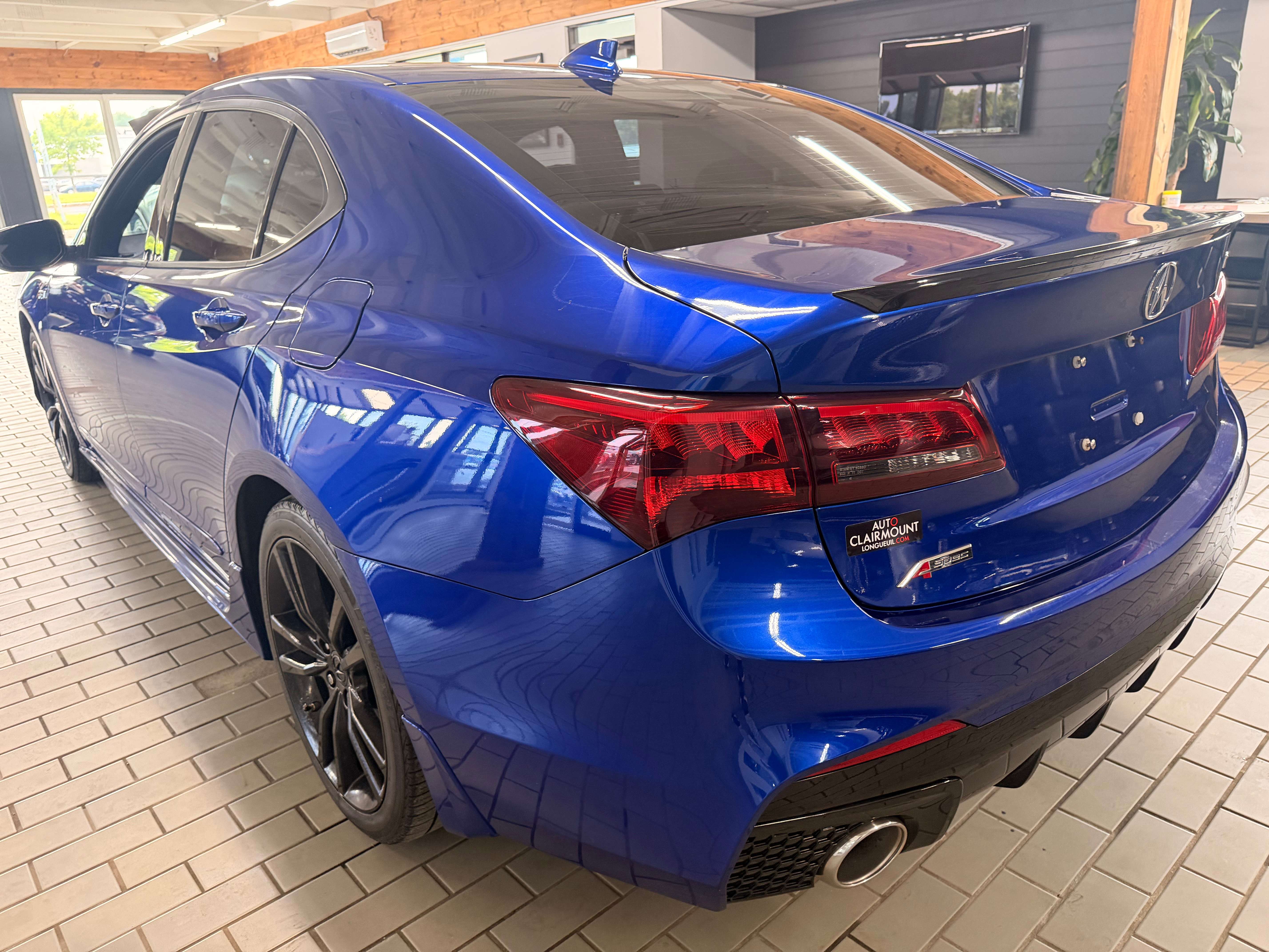 2018 Acura TLX Tech A-Spec - Image 3