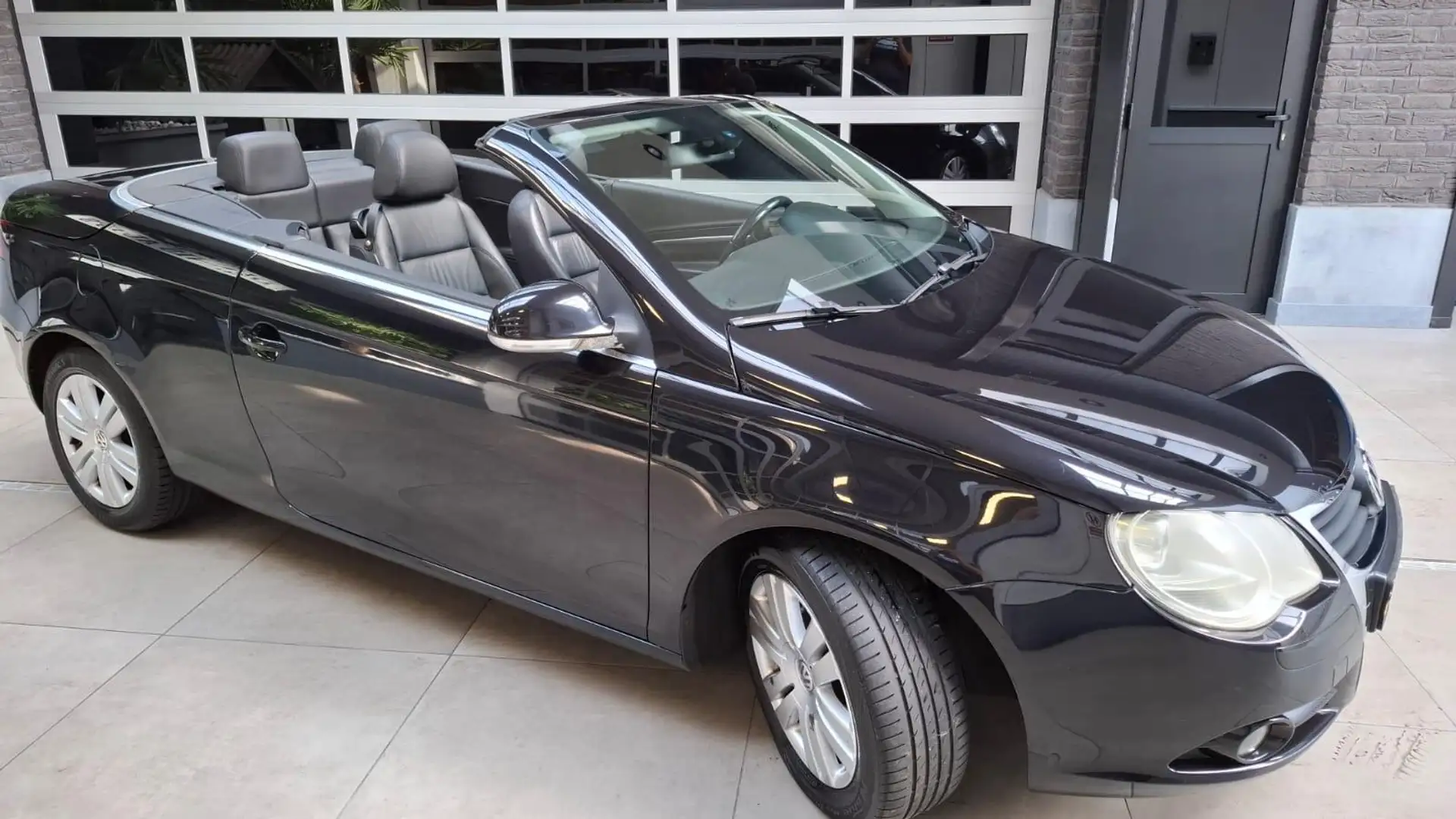 Volkswagen Eos 2.0-16v FSI Zwart - 2