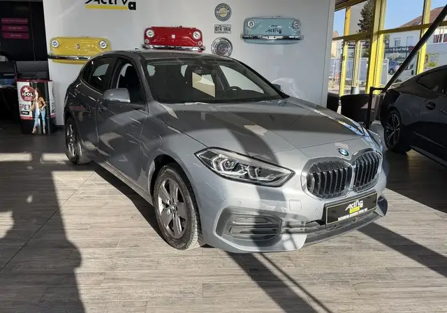 BMW 118 118i BVA 33 681 Km