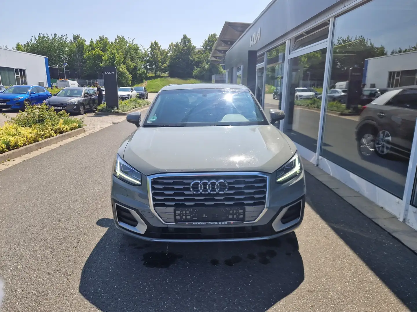 Audi Q2 35 TFSI sport LED AHK 19" Navi SHZ Klimaaut Gris - 2