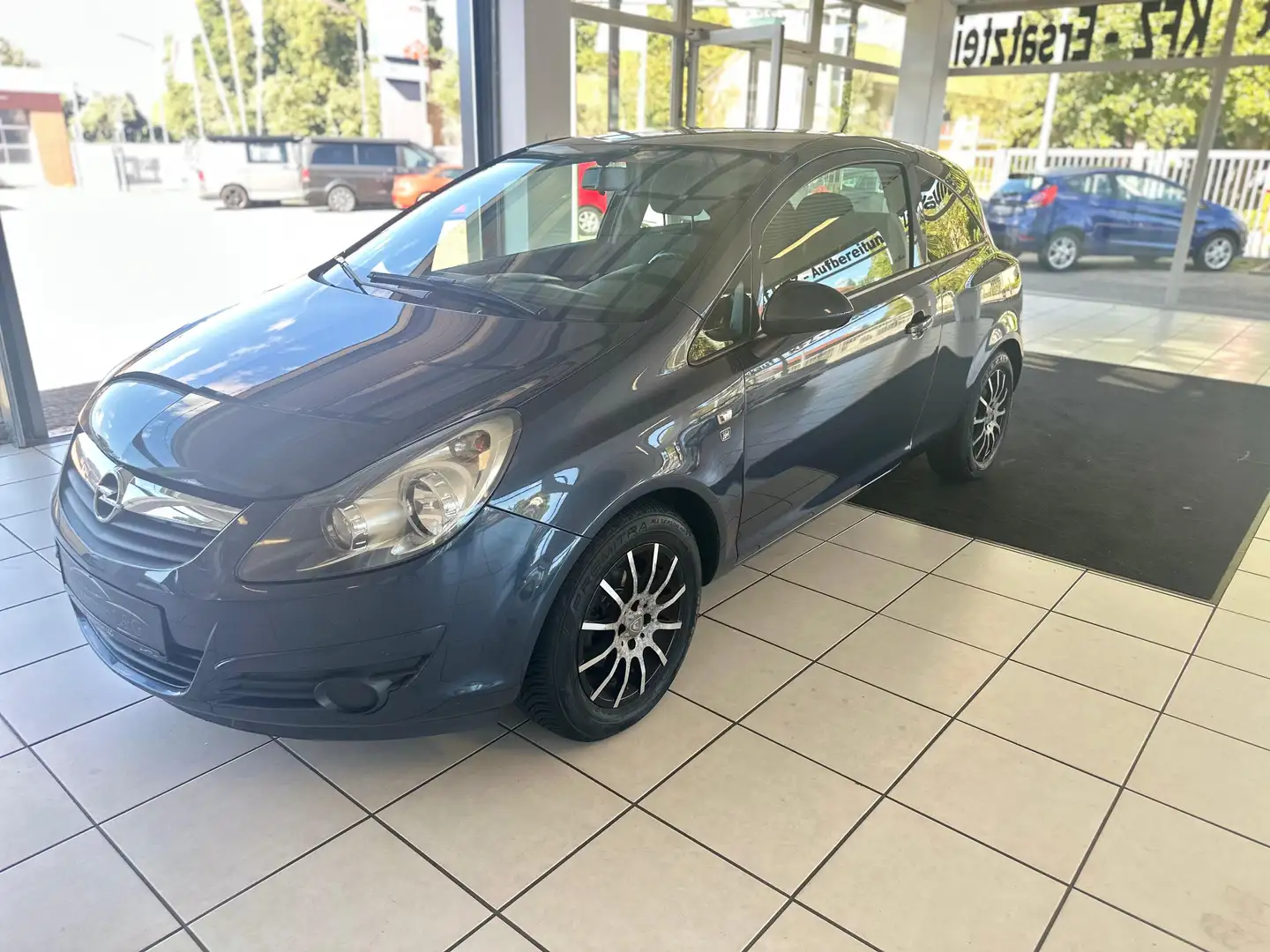 Opel Corsa Edition "111 Jahre" Blau - 2