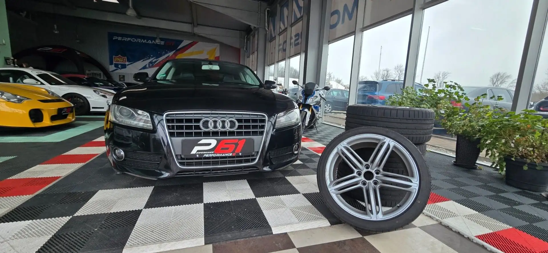 Audi A5 Coupe/ S line/ Vollleder/ 8fach bereift/ Schwarz - 1