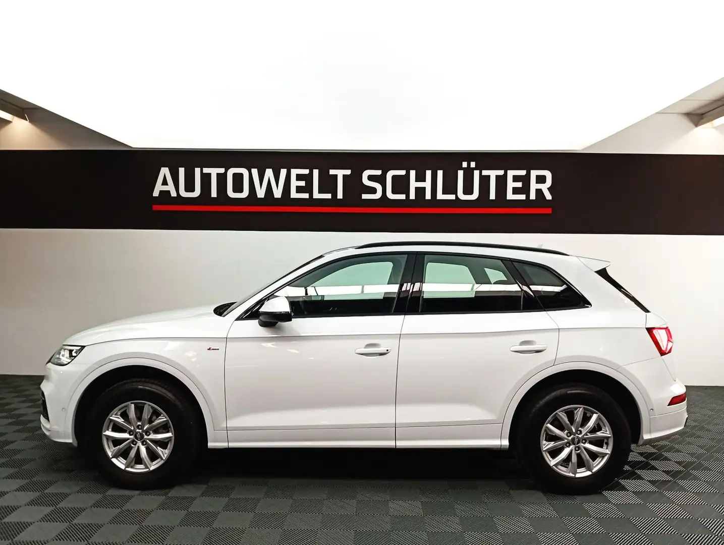 Audi Q5 40 TDI Sport quattro S-tronic S-Line*AHK*360° Blanc - 2