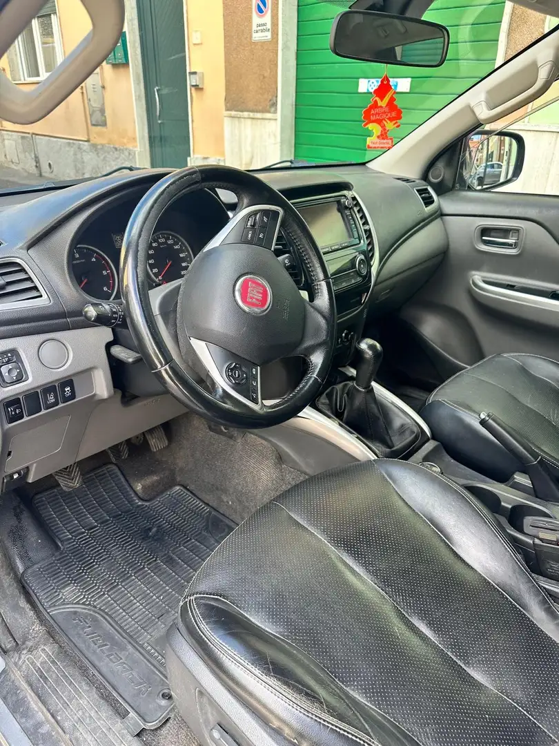 Fiat Fullback Fullback 2.4 doppia cabina LX 4wd 180cv Argento - 2