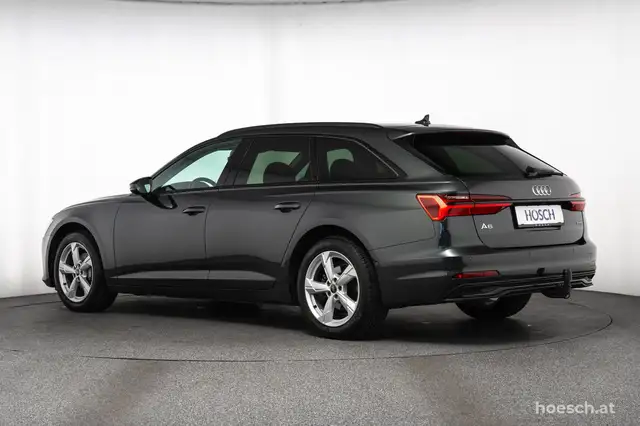 Audi A6 view 4