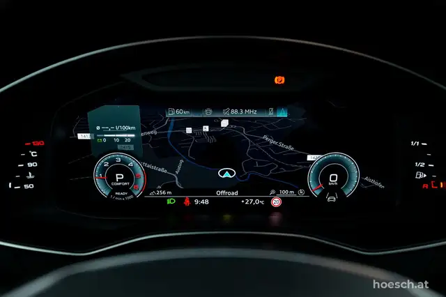 Audi A6 view 12