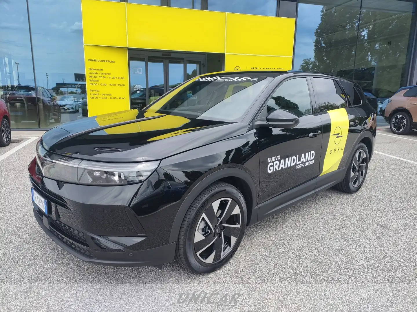 Opel Grandland 1.2 hybrid gs 136cv e-dcs6 Schwarz - 1