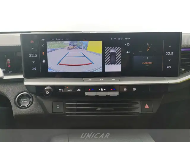 Opel Grandland view 13