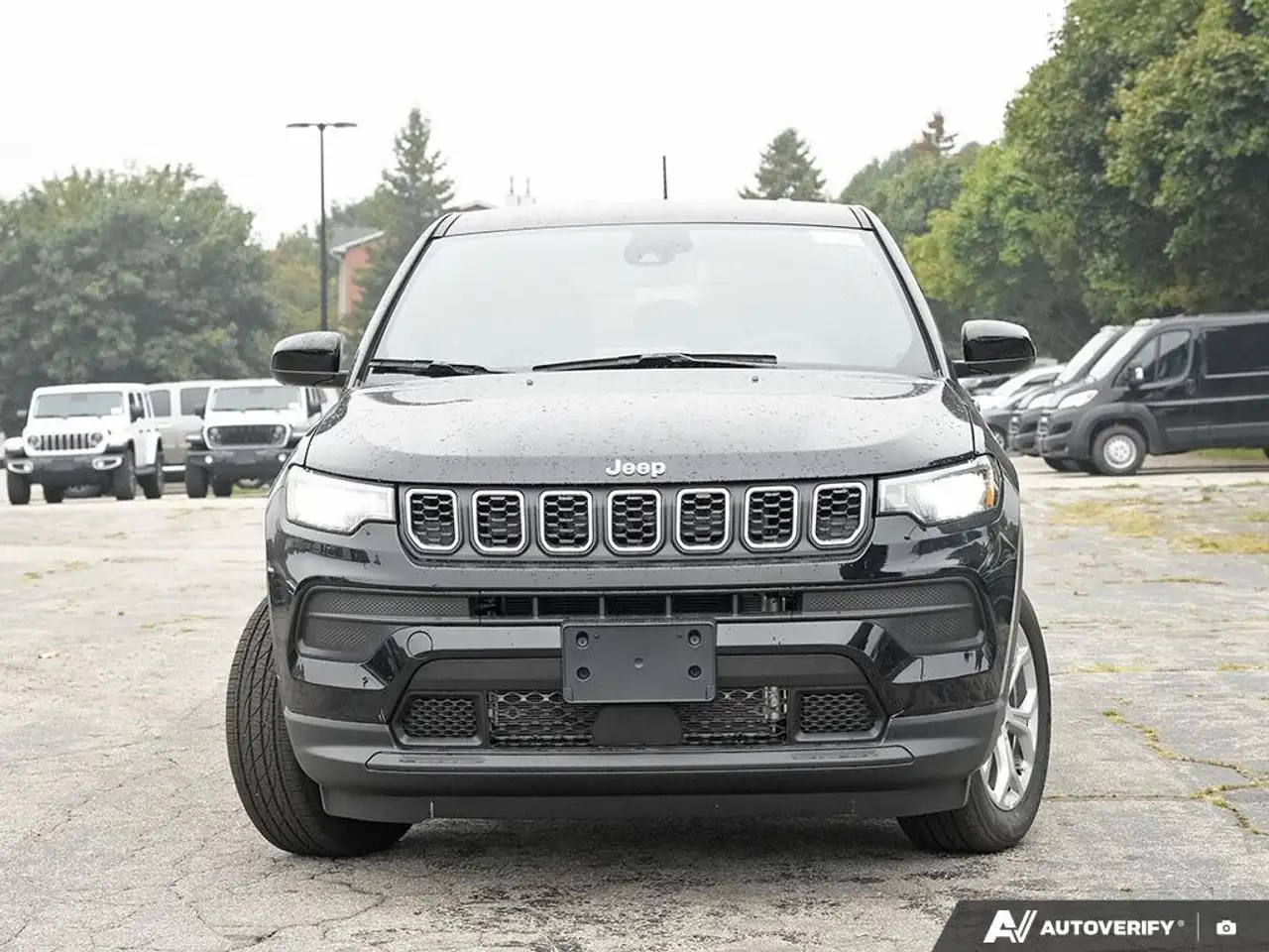 Jeep Compass photo Jeep Compass