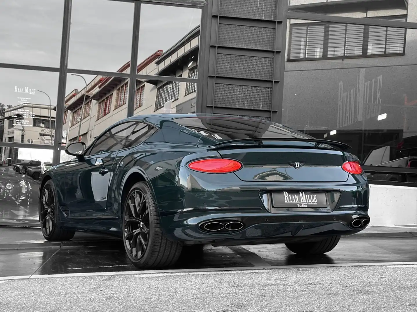 Bentley Continental V8 GT Verde - 2