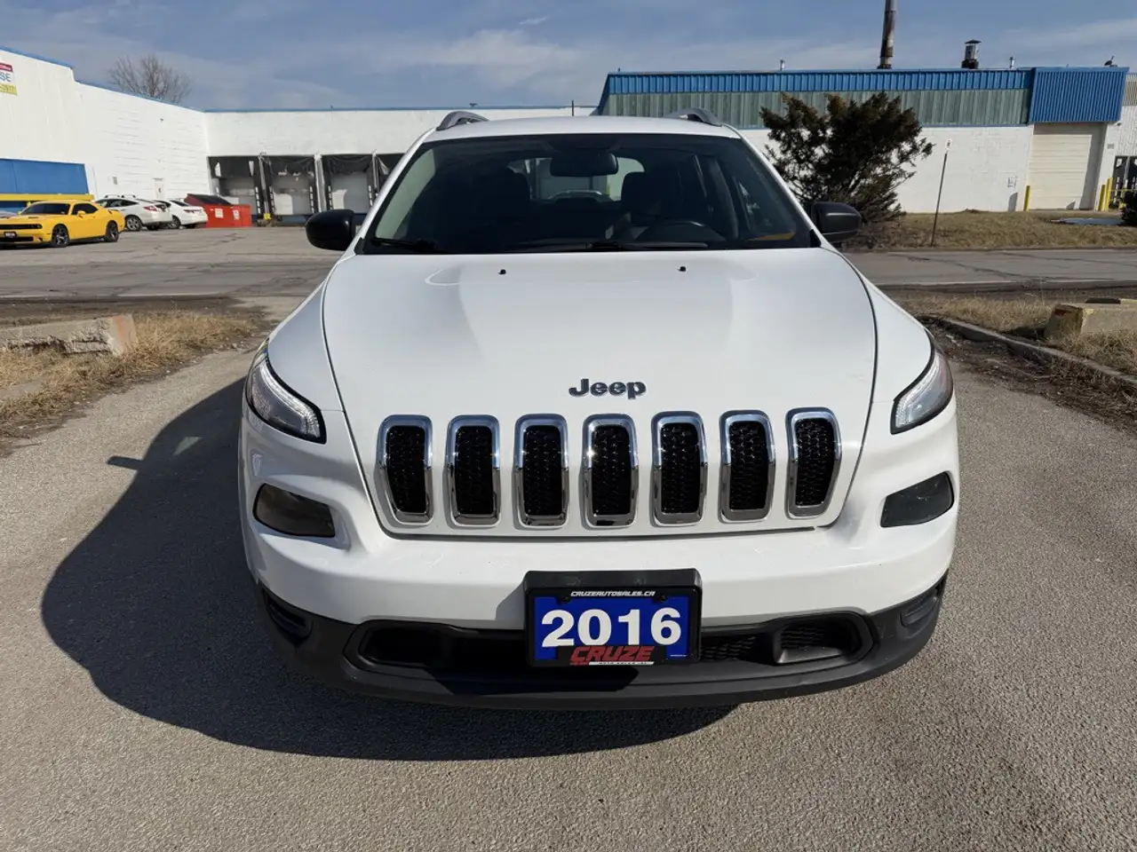 Jeep Cherokee снимка Jeep Cherokee