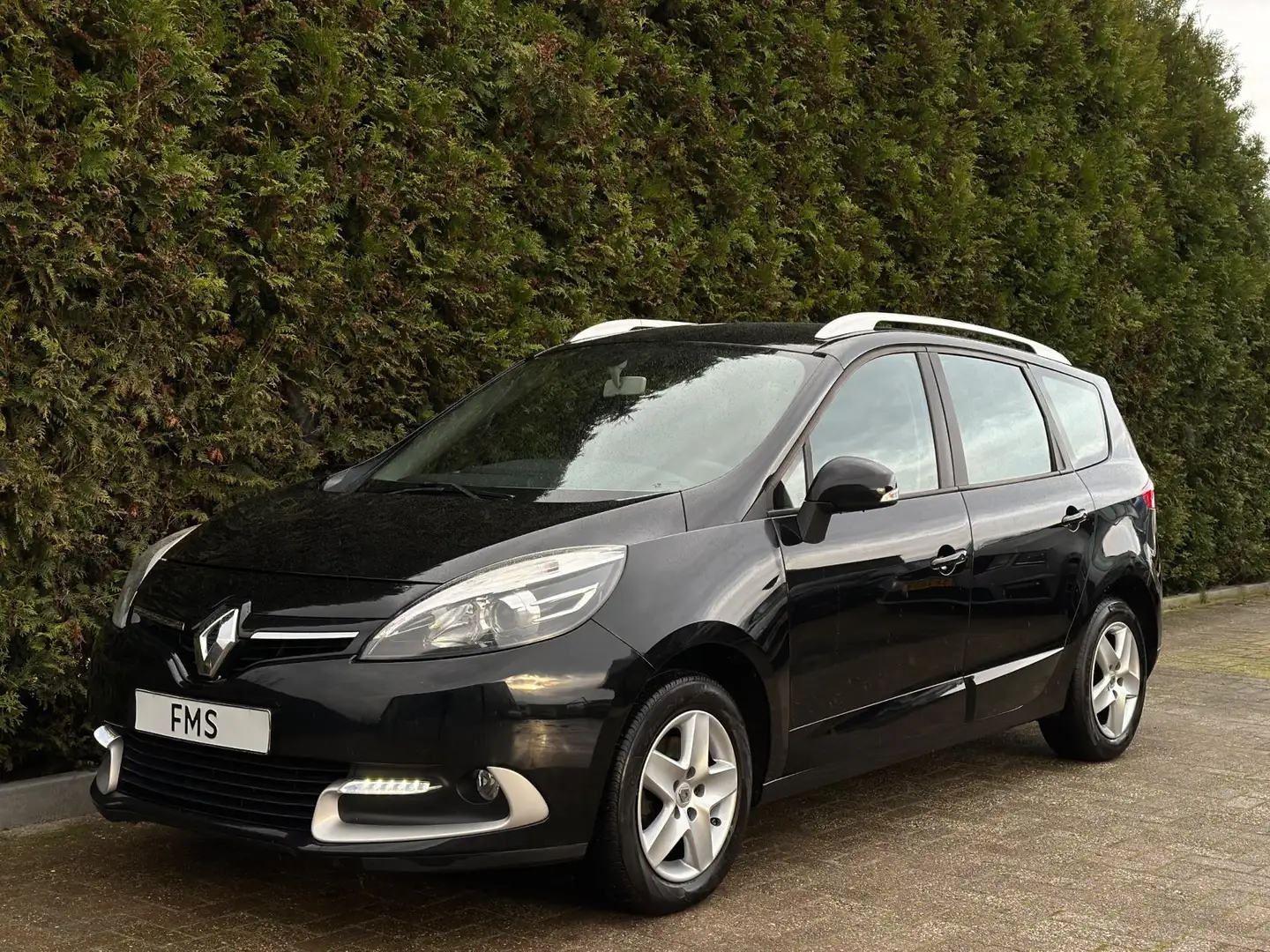 Renault Grand Scenic 1.2 TCe Limited 7p. Navigatie Bluetooth Siyah - 1