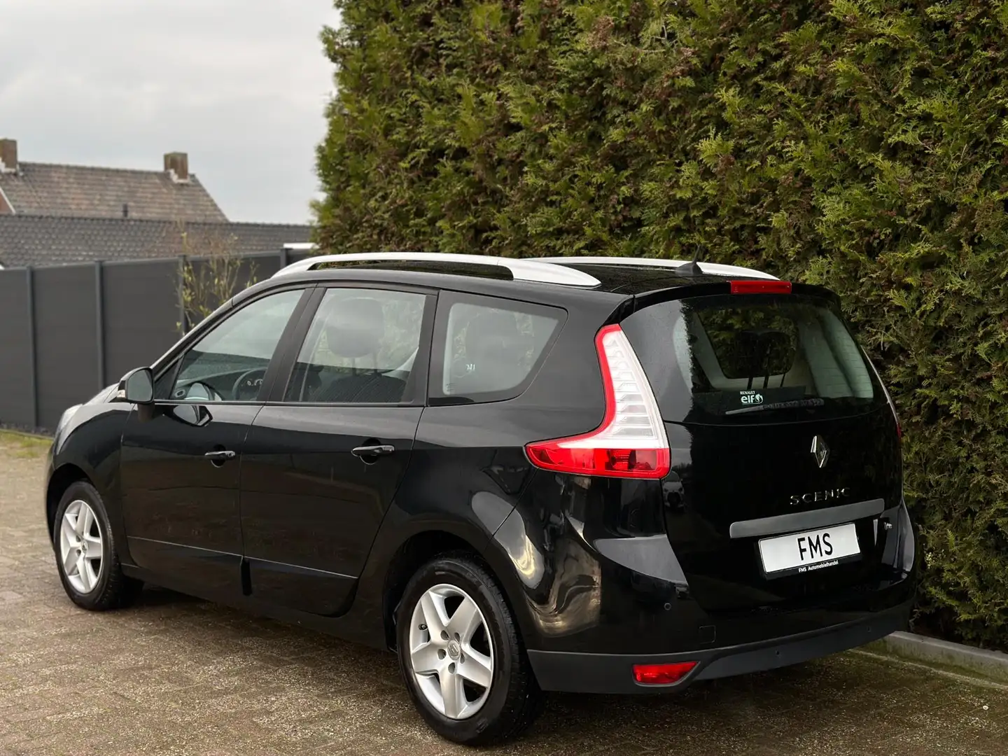 Renault Grand Scenic 1.2 TCe Limited 7p. Navigatie Bluetooth Fekete - 2
