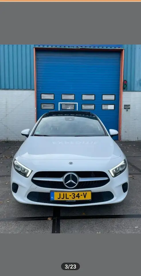 Mercedes-Benz A 220