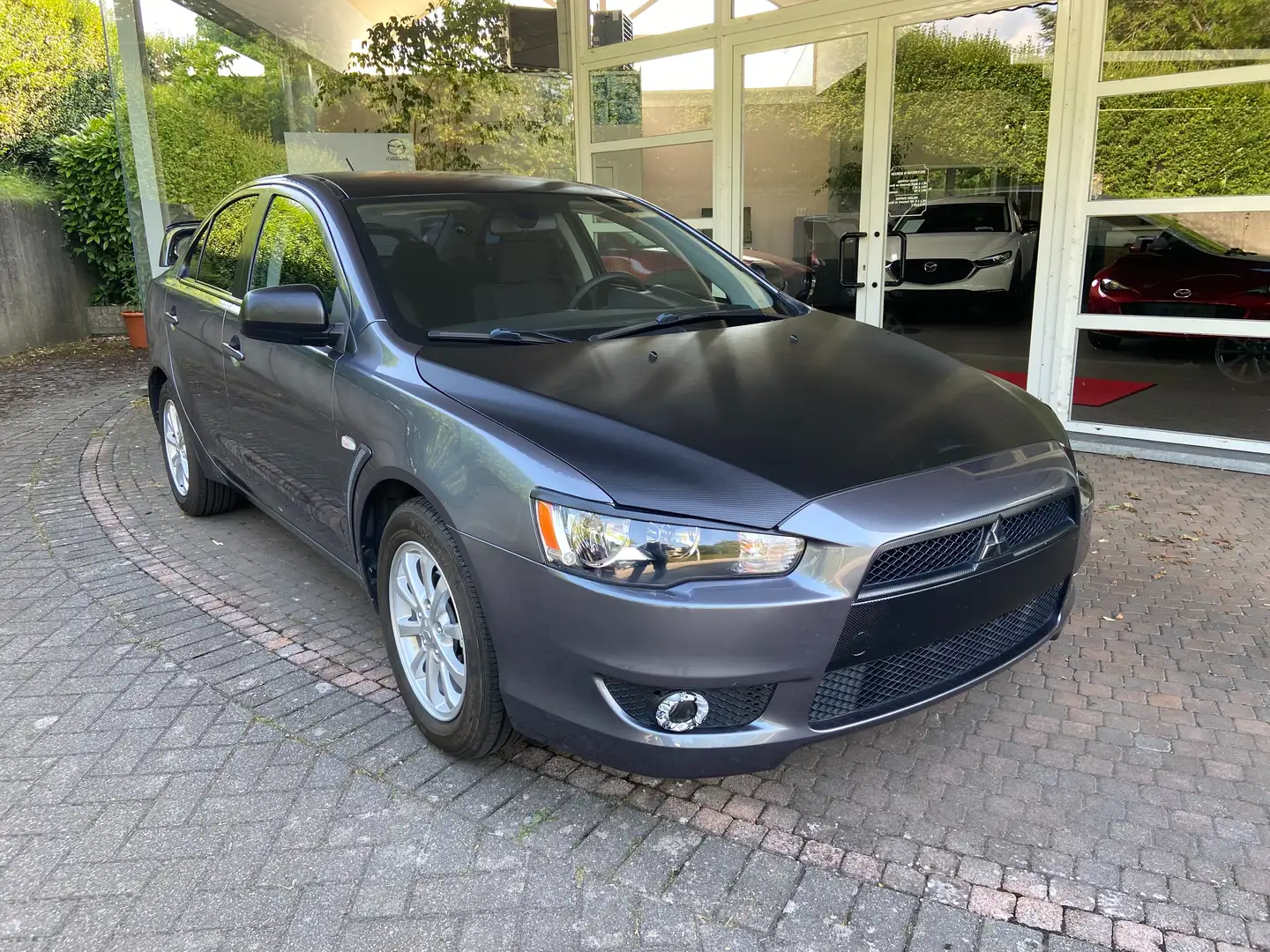 Mitsubishi Lancer 1.6i ClearTec Invite Start / PACK EVO AVEC BECQUET Grijs - 1