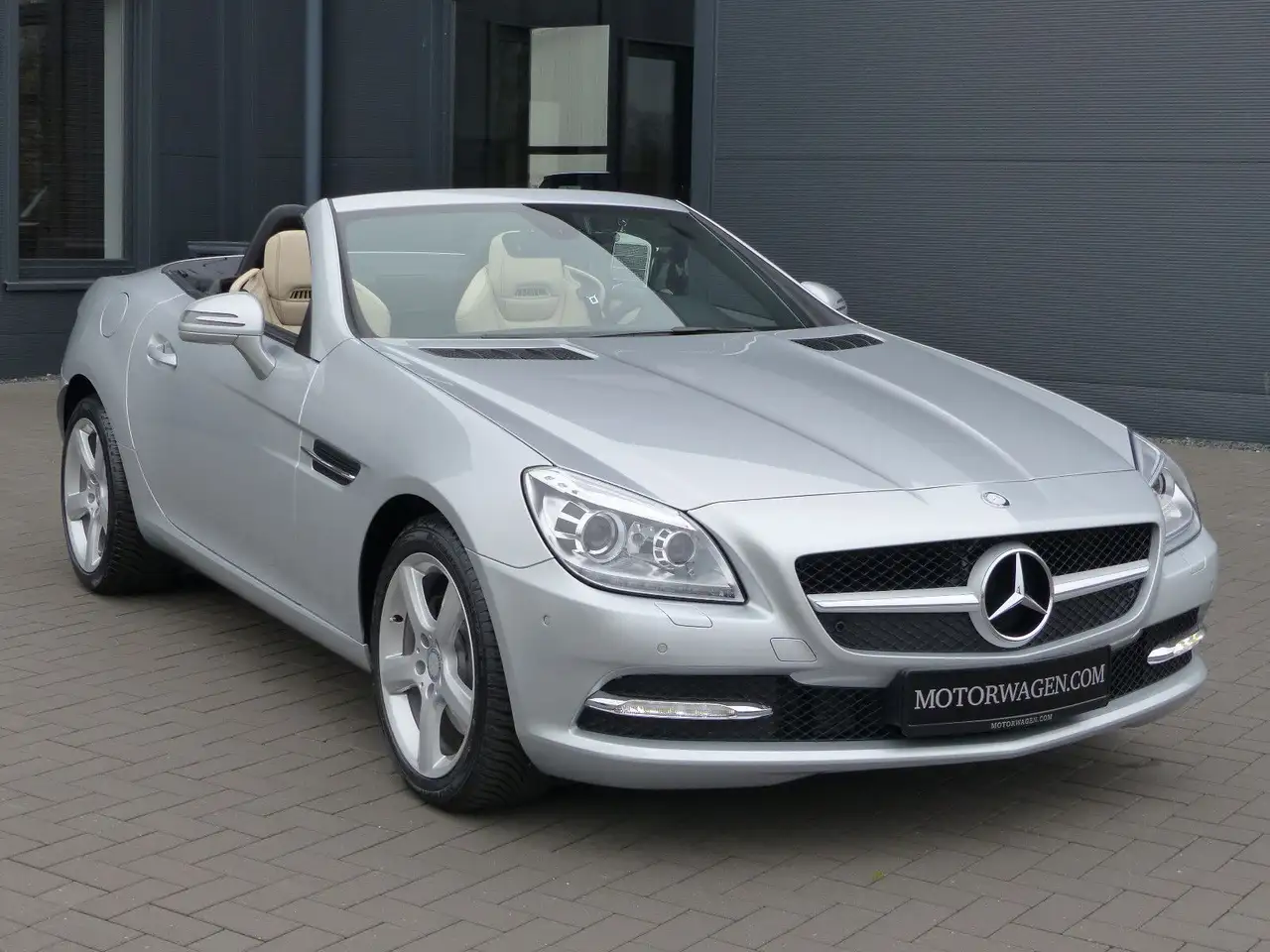 Mercedes-Benz SLK 250