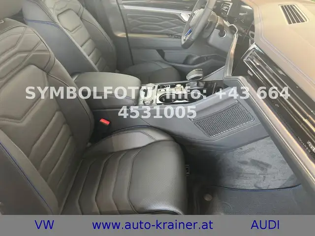 Volkswagen Touareg R eHybrid 340 kW 4MOTION "Final Edition" Ansicht 19