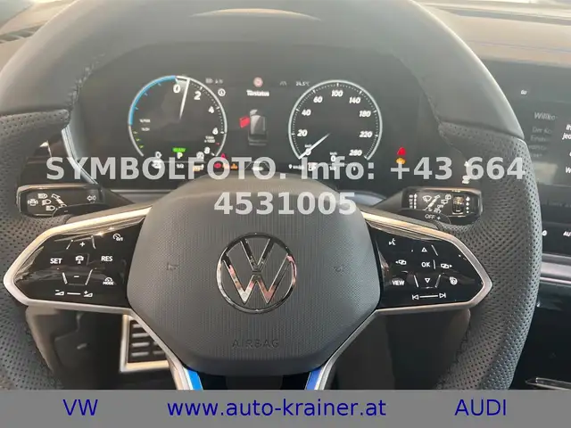 Volkswagen Touareg R eHybrid 340 kW 4MOTION "Final Edition" Ansicht 11