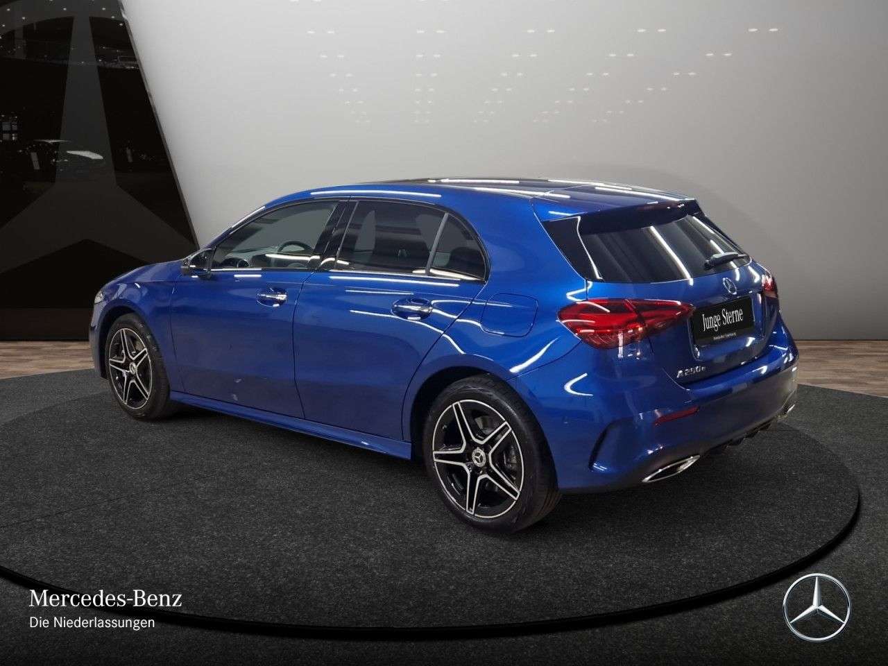 Mercedes-Benz A 250