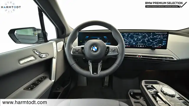 BMW Ix view 12