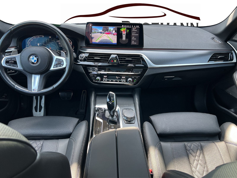 BMW 520 d T M Sportpaket AHK Pano HK — photo 13