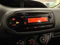 Toyota Yaris 1.0 Active Plateado - thumbnail 14