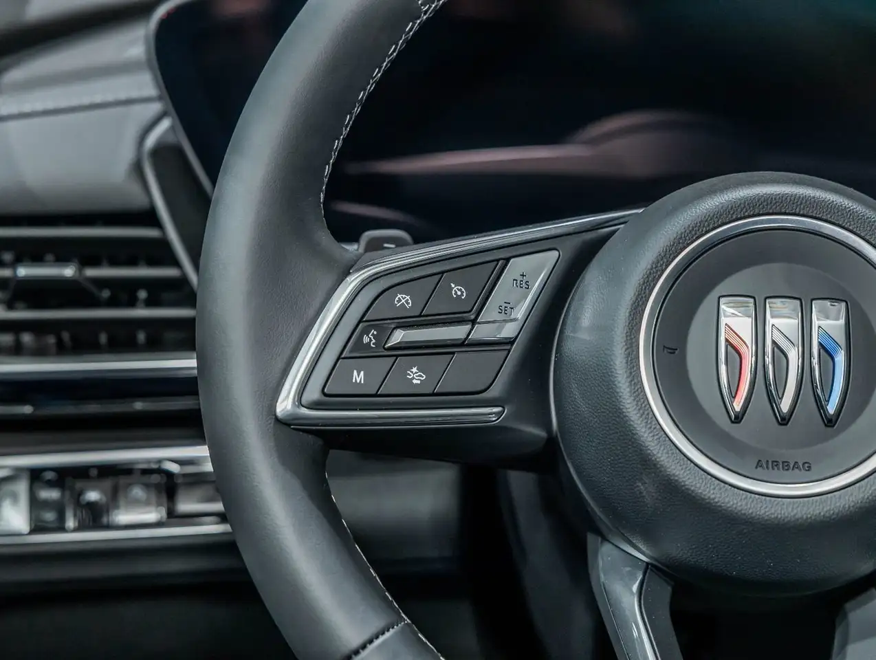Buick Envision снимка Buick Envision