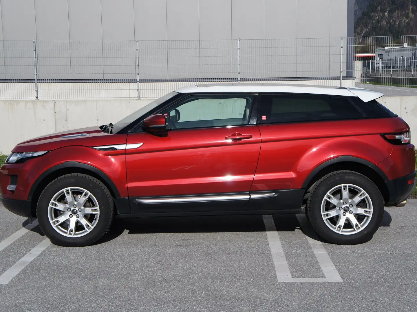 Land Rover Range Rover Evoque Range+Rover+Evoque+Prestige+2,0+Si4+Aut.+Prestige Rojo - 1