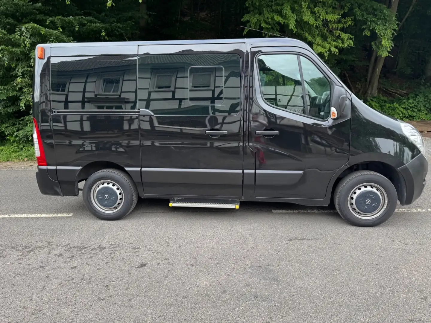 Opel Movano B Kasten Kb L1H1 3,0t Behindertengerecht Schwarz - 1