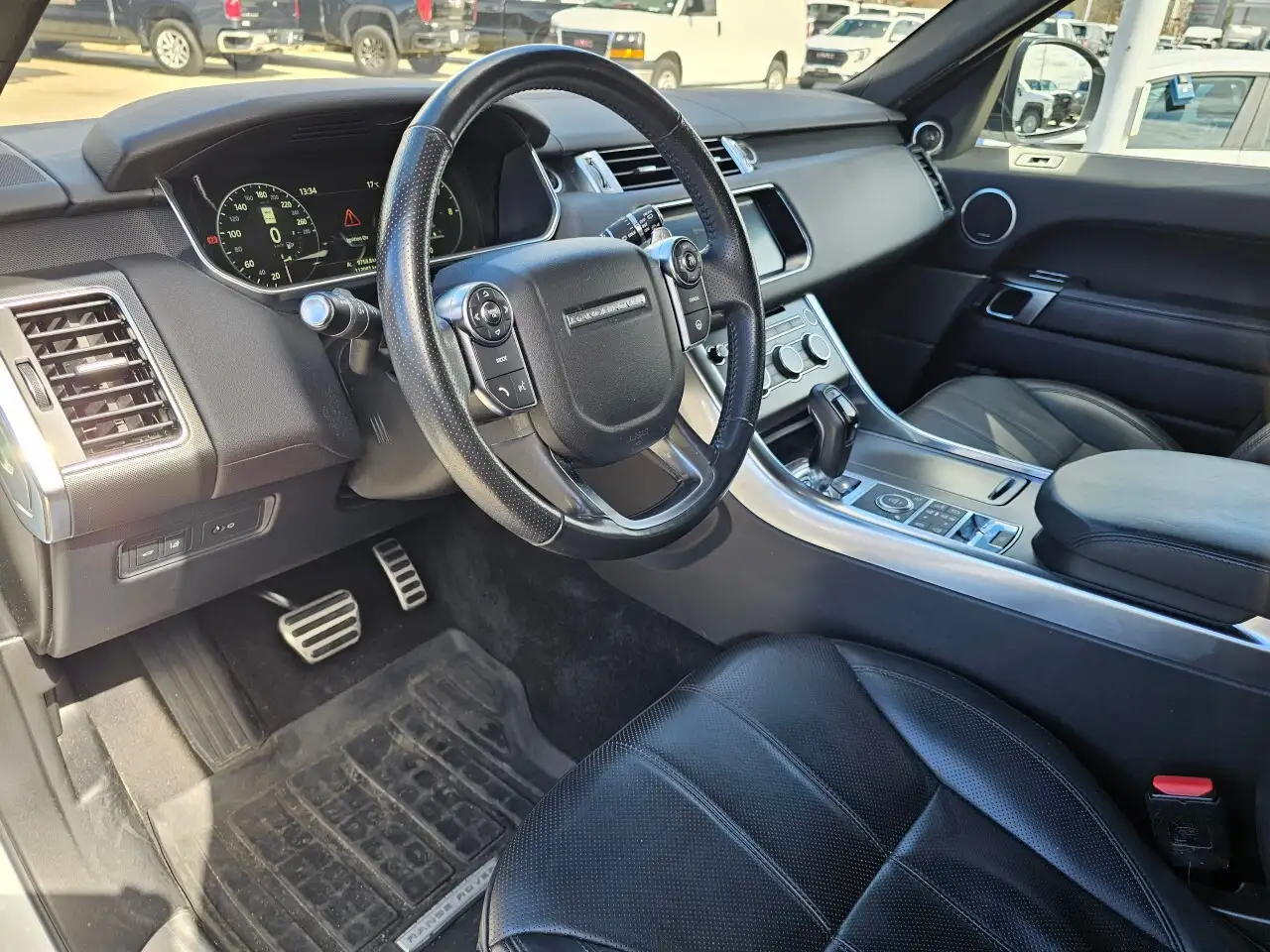Land Rover Range Rover Sport снимка Land Rover Range Rover Sport