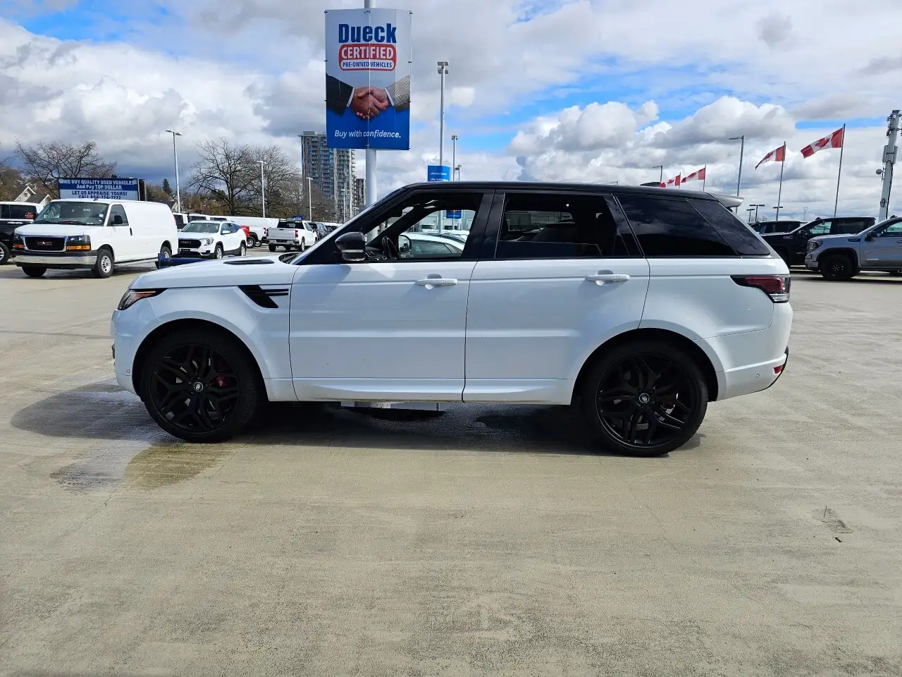 Land Rover Range Rover Sport снимка Land Rover Range Rover Sport