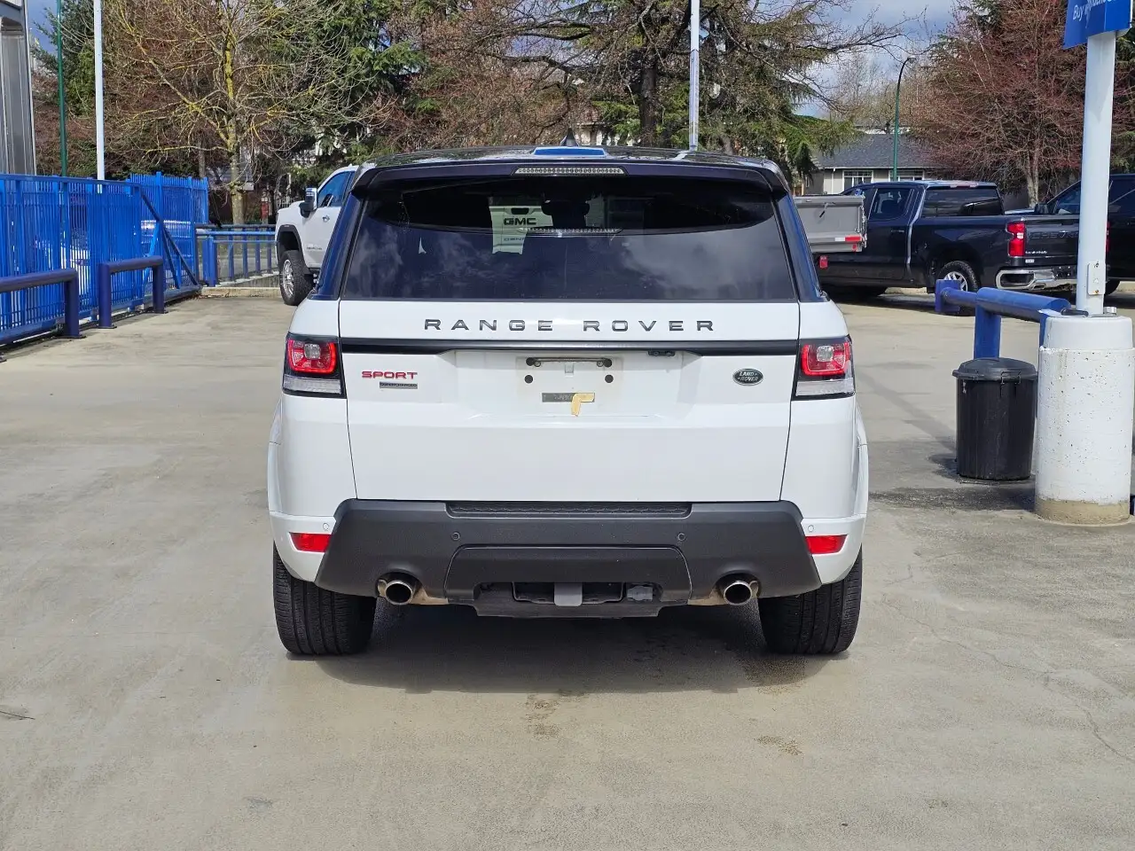 Land Rover Range Rover Sport снимка Land Rover Range Rover Sport