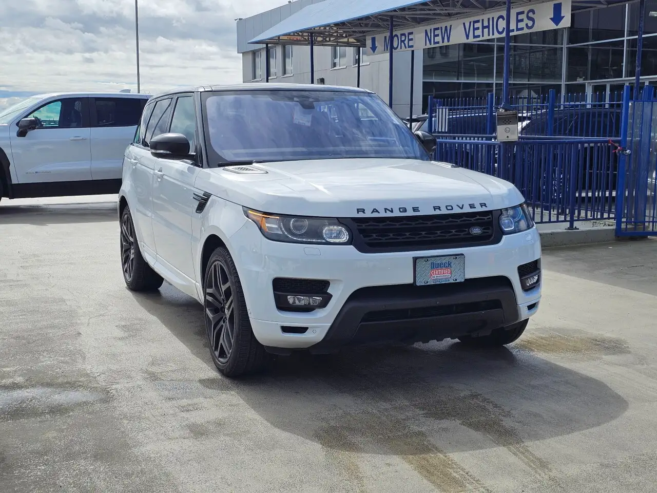 Land Rover Range Rover Sport снимка Land Rover Range Rover Sport
