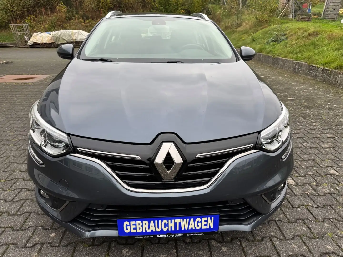 Renault Megane IV Grandtour Business-Automatik-1 Hand Grau - 2