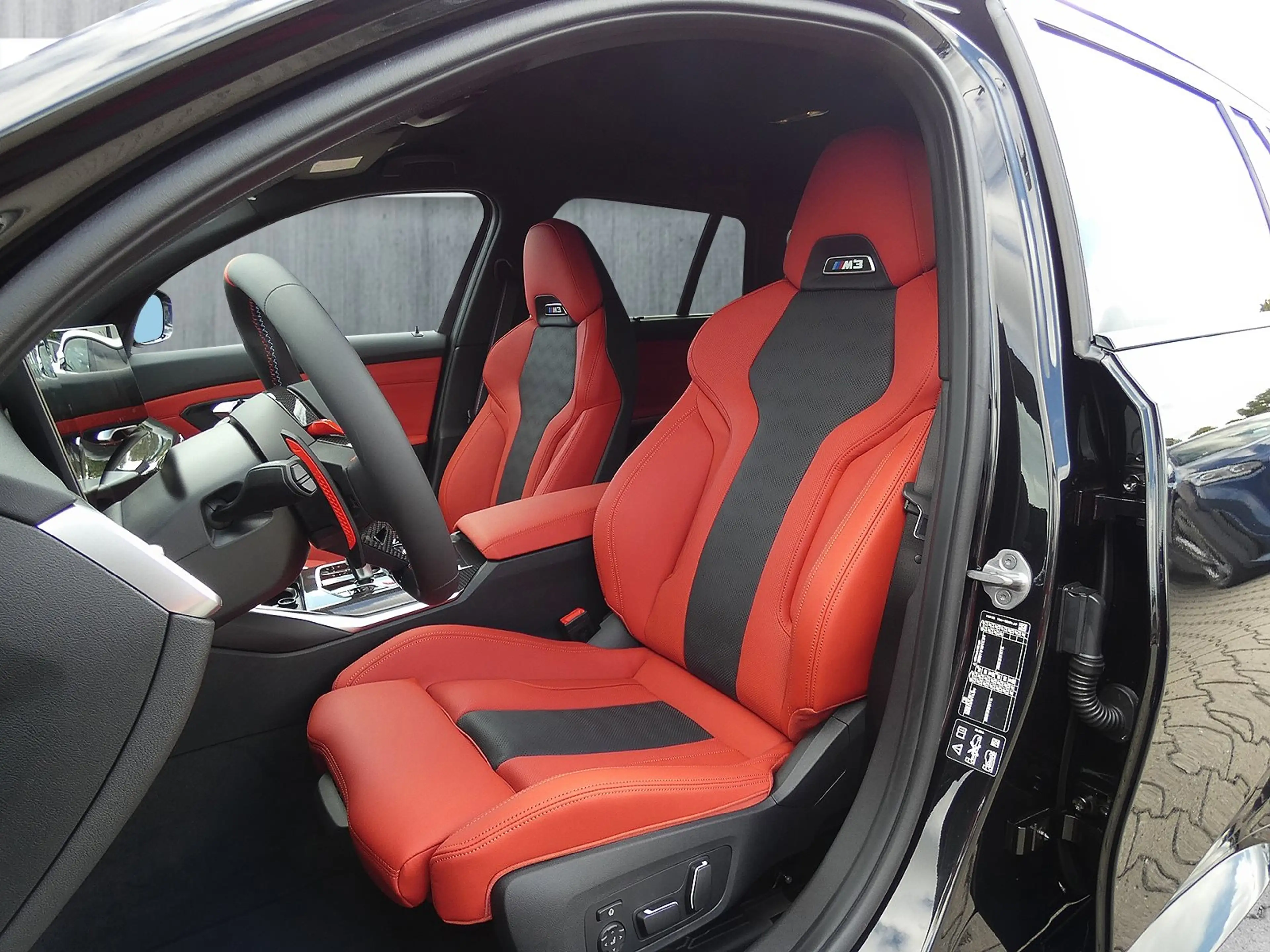BMW M3 Competition M xDrive M Drivers P. HK HiFi — photo 11