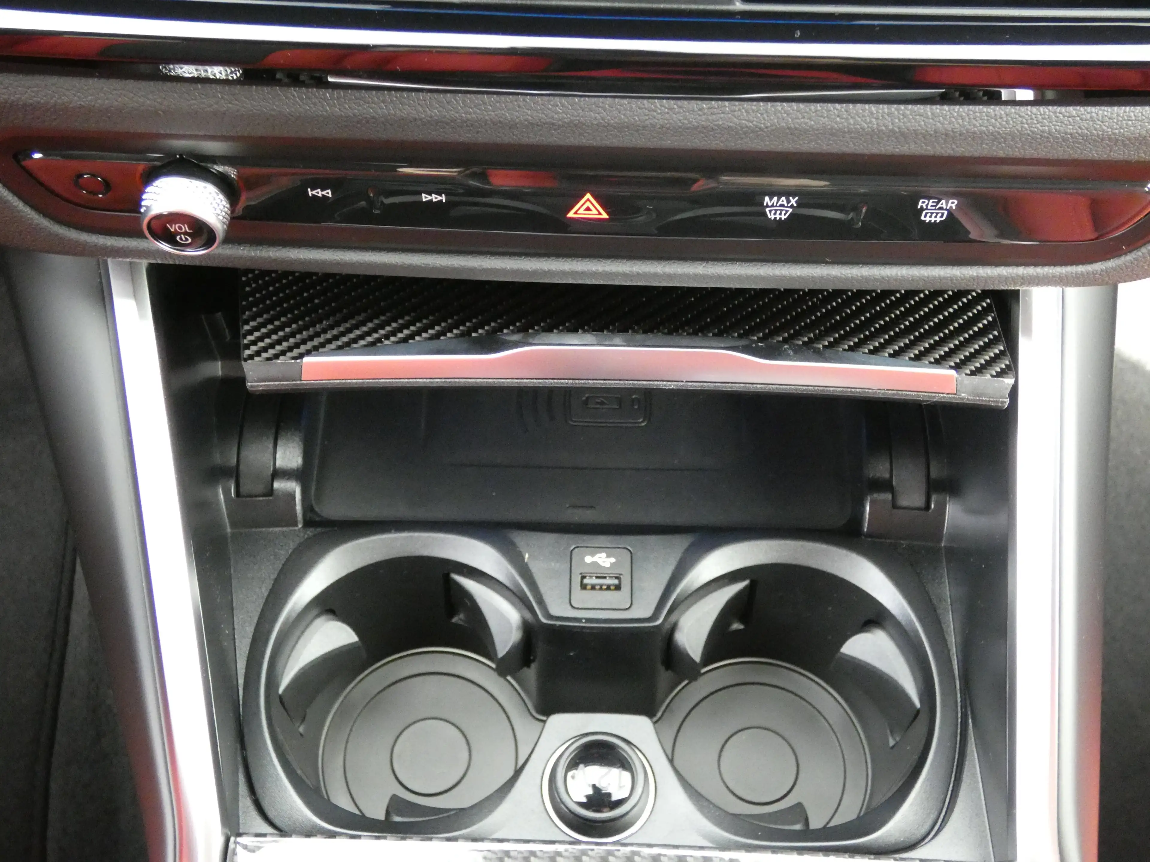 BMW M3 Competition M xDrive M Drivers P. HK HiFi — photo 15