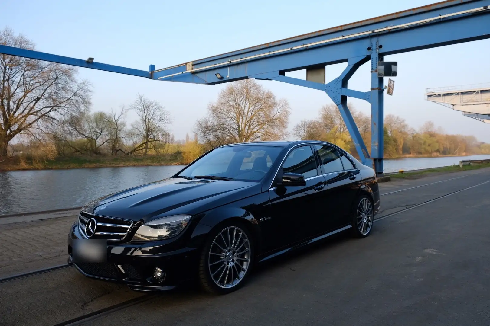 Mercedes-Benz C 63 AMG 7G-TRONIC - 1