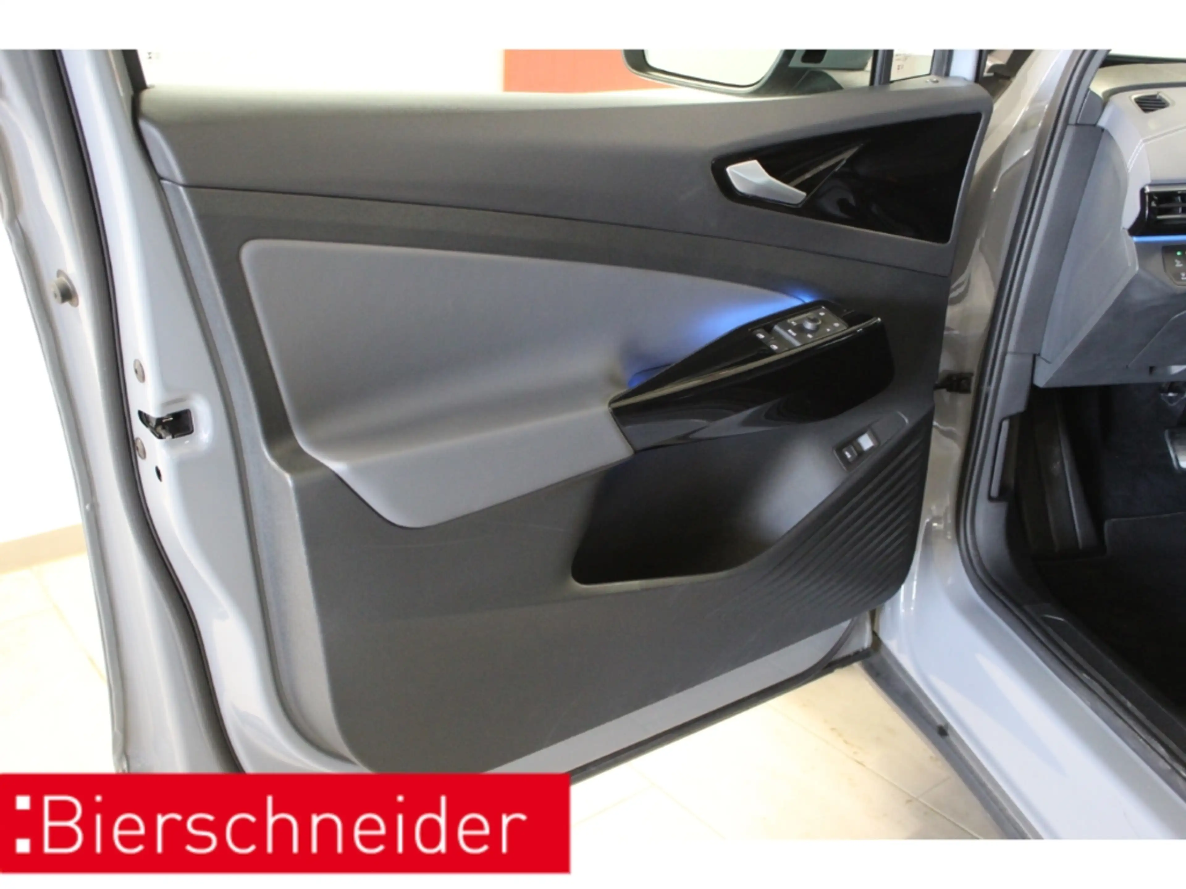 Volkswagen ID.5 Pro Perf. 21 MATRIX AHK 360 KAMERA — photo 10