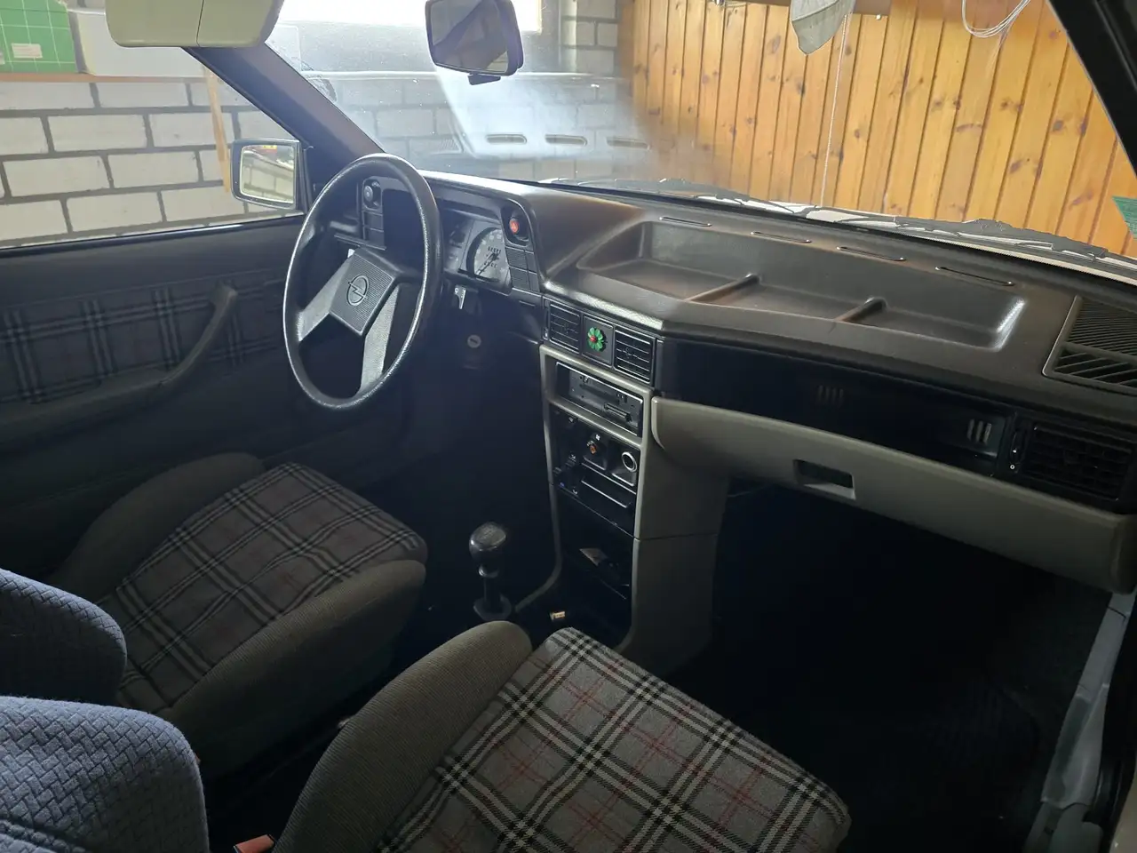 Opel Kadett e GL, foto 4
