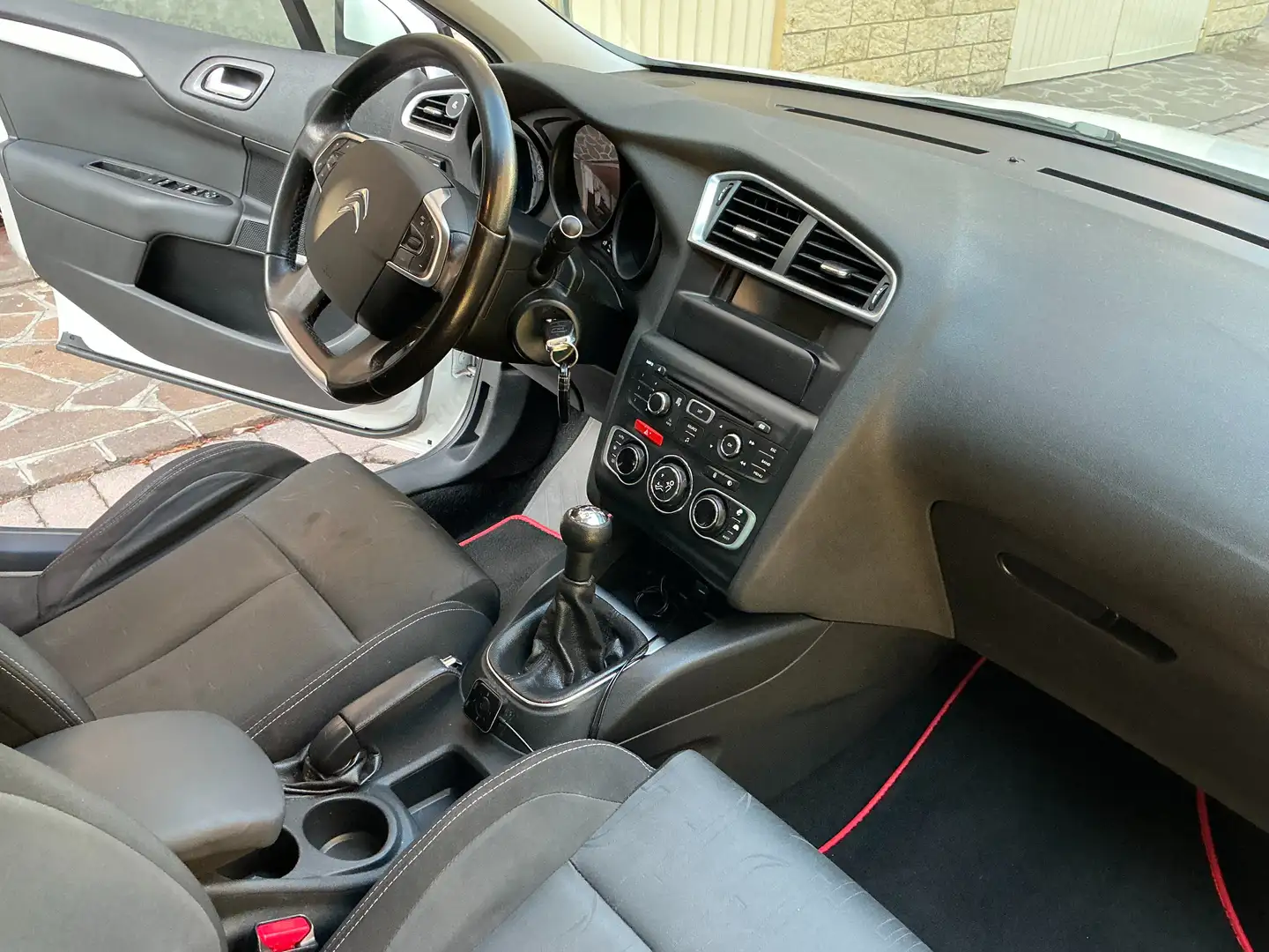 Citroen C4 C4 II 2010 1.6 vti airdream Seduction Gpl Blanc - 2