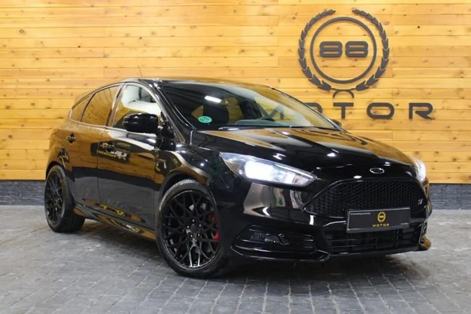 Ford Focus 2.0 Ecoboost Auto-S&S ST Negro - 1