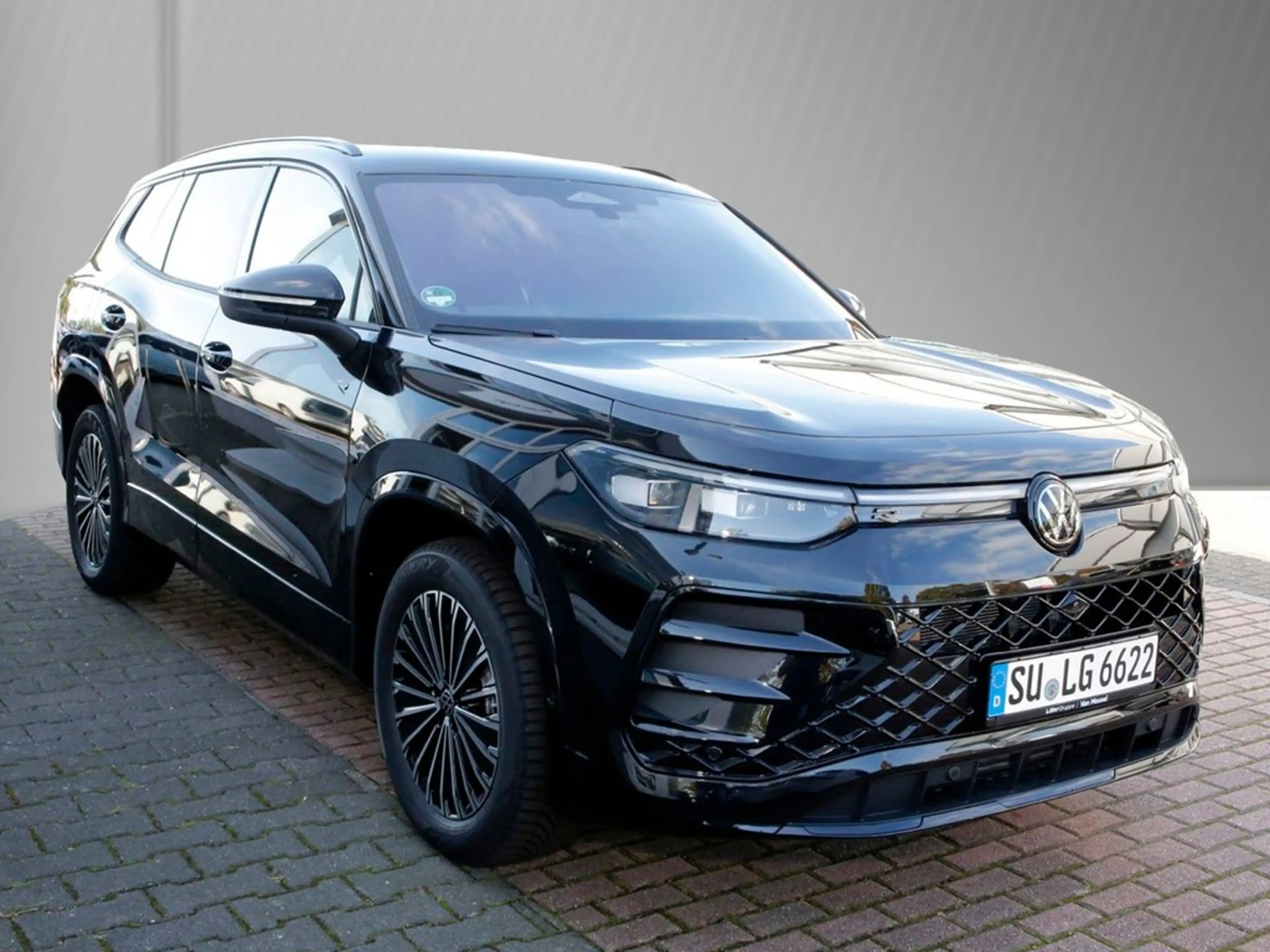 Volkswagen Tayron R-Line 2.0 TDI SCR 4MOTION 7-Gang-DSG — photo 3