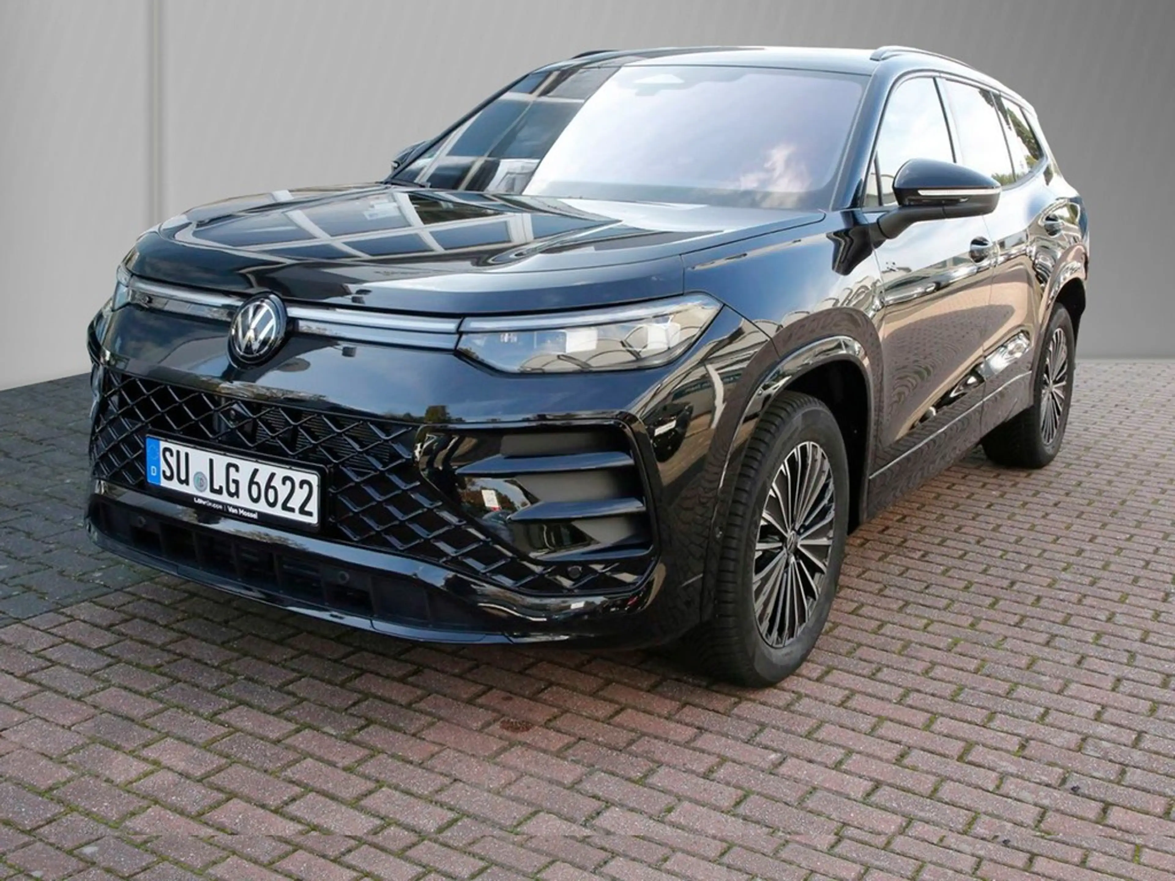 Volkswagen Tayron R-Line 2.0 TDI SCR 4MOTION 7-Gang-DSG — photo 2