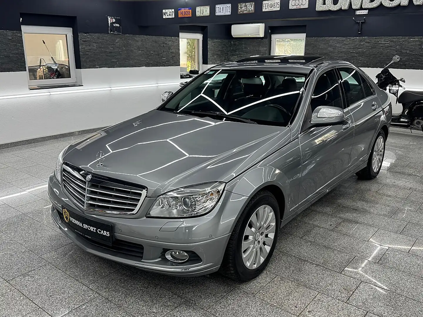 Mercedes-Benz C 280 V6 Elegance Aut.*Nur 42.000KM*Rarität* Grau - 2