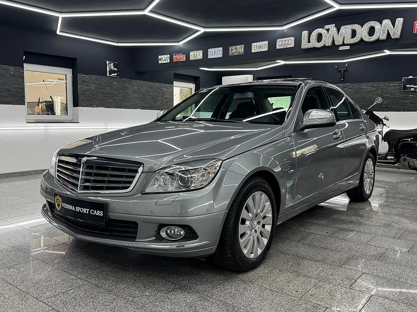 Mercedes-Benz C 280 V6 Elegance Aut.*Nur 42.000KM*Rarität* Grau - 1
