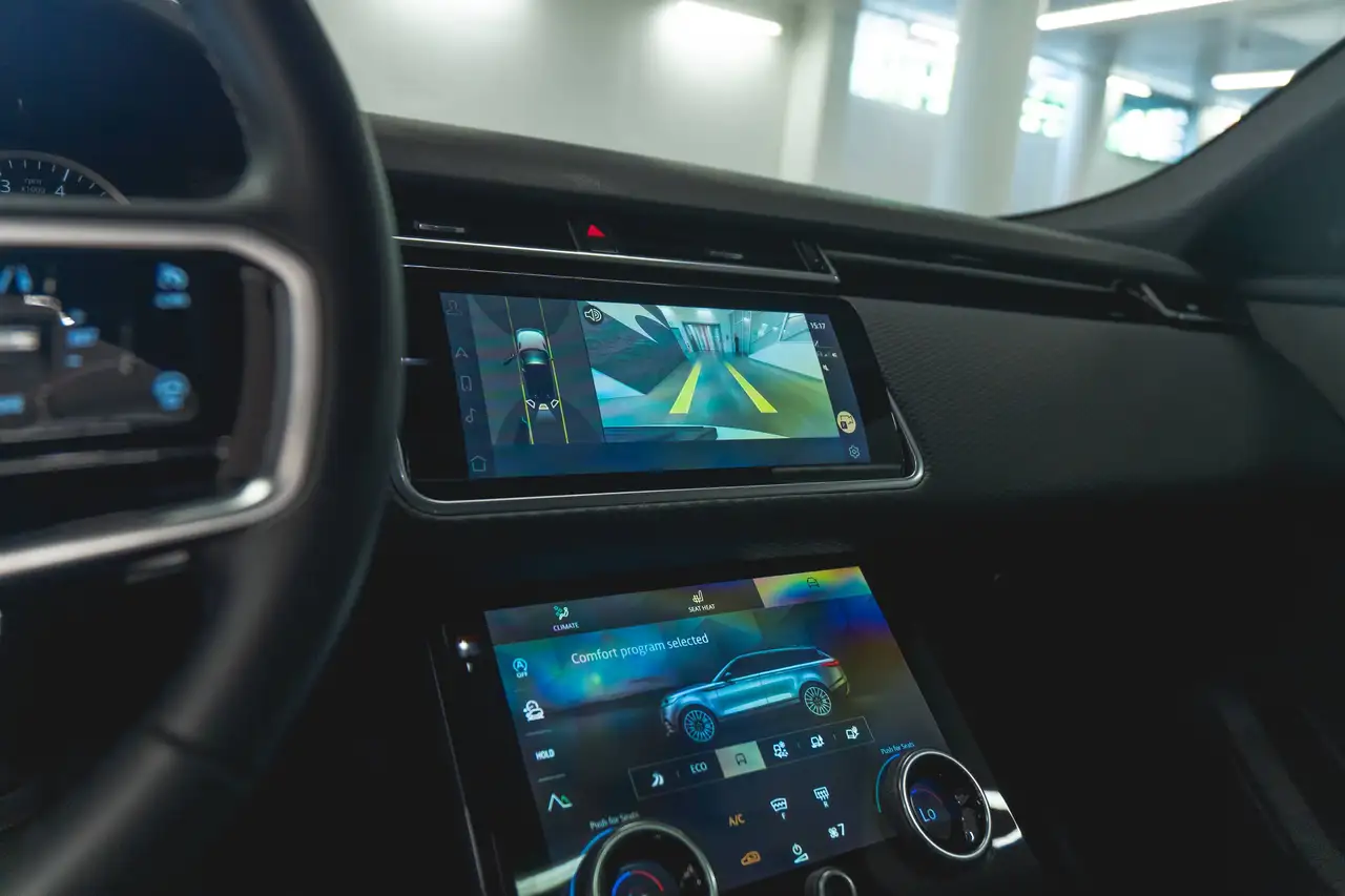 Land Rover Range Rover Velar снимка Land Rover Range Rover Velar