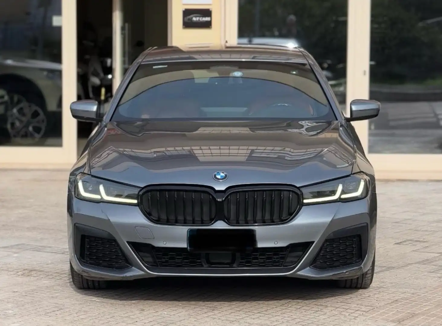 BMW 520 d mhev 48V xdrive Msport auto Szürke - 2