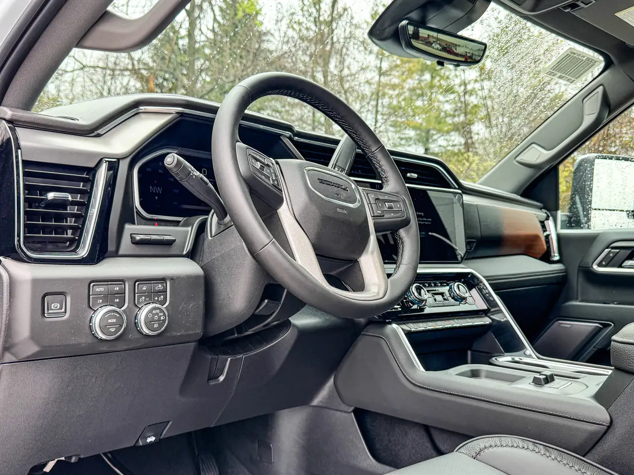 GMC Sierra 2500HD снимка GMC Sierra 2500HD