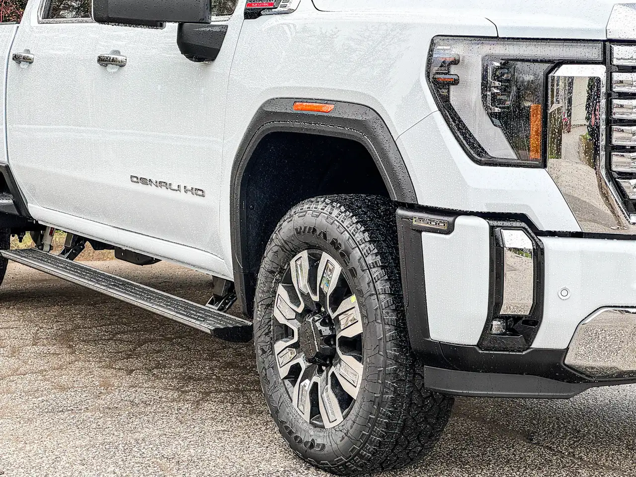 GMC Sierra 2500HD снимка GMC Sierra 2500HD